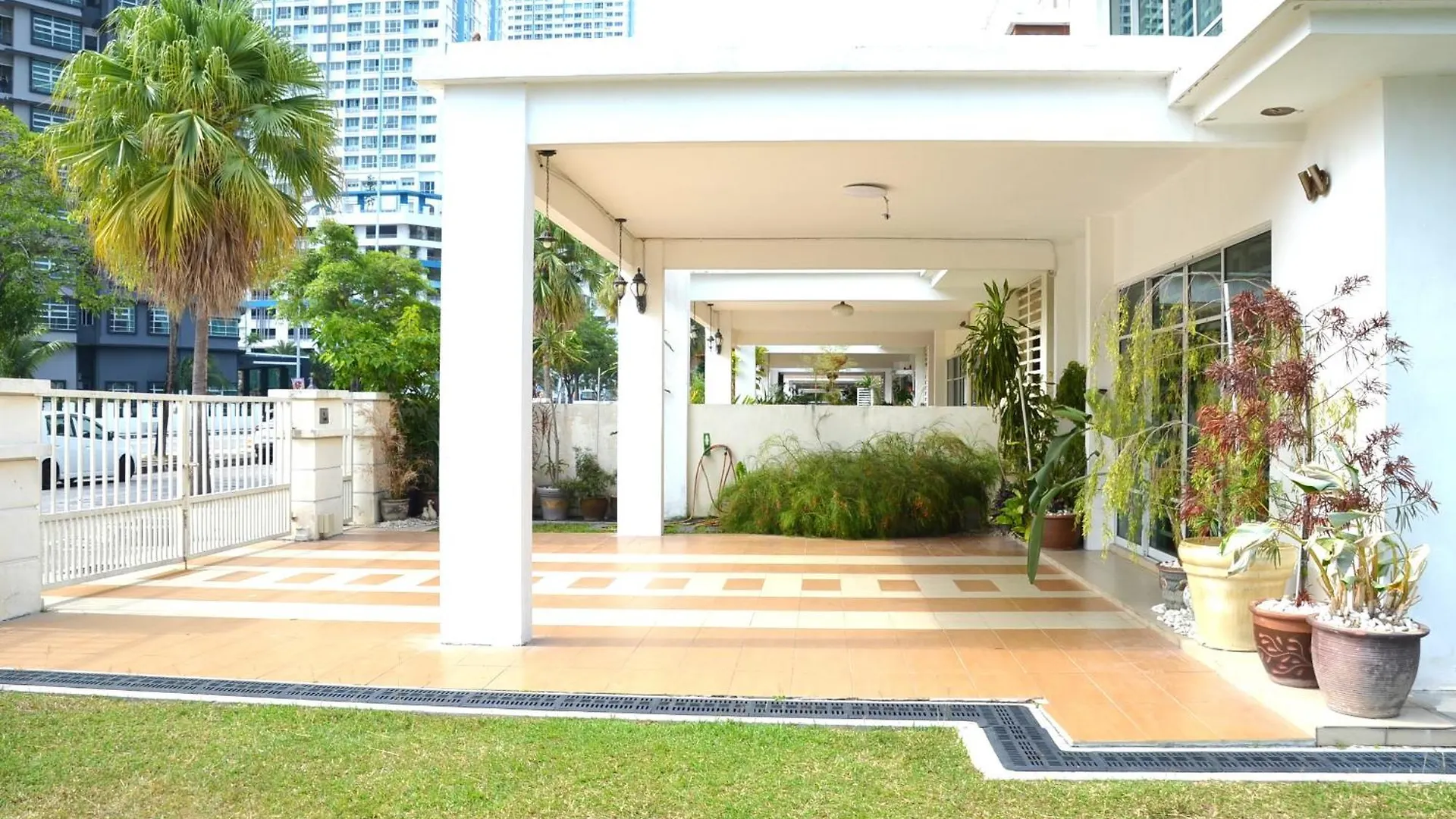 Holiday home Near Gurney 3-Storey Event Hse By Felice Homestay Tanjung Tokong Malaysia