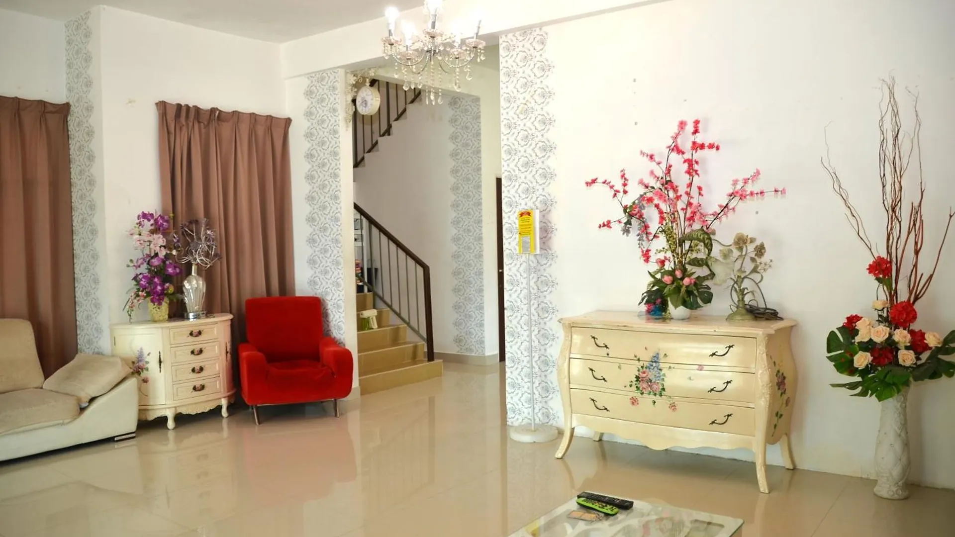 Near Gurney 3-Storey Event Hse By Felice Homestay Tanjung Tokong Holiday home